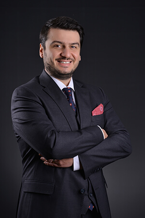 Efe Kınıkoğlu